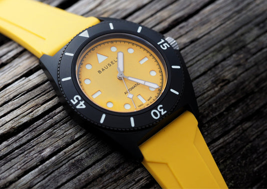 Infinite Sunset Dusk Gold Timepiece With Golden Dial