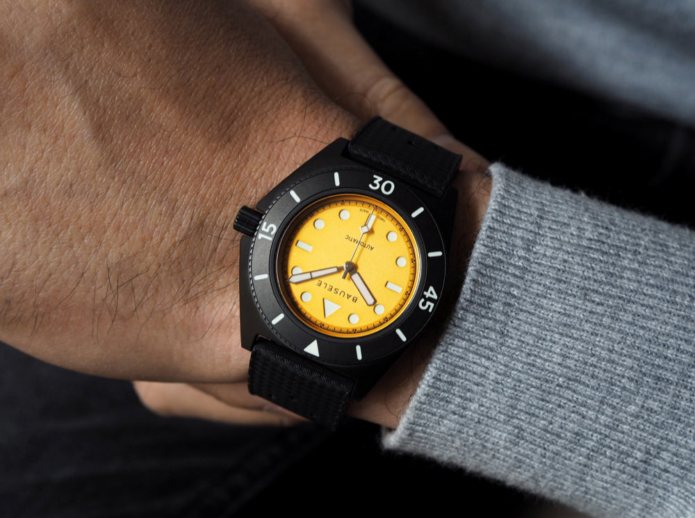 Infinite Sunset Dusk Gold Timepiece With Golden Dial