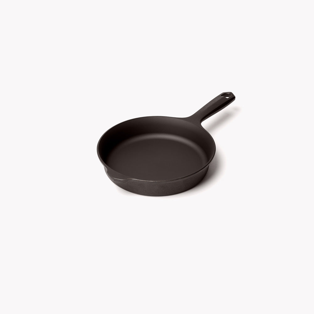 No.4 Cast Iron Skillet by Field Company