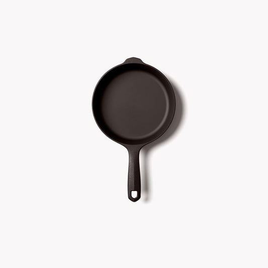 No.4 Cast Iron Skillet by Field Company