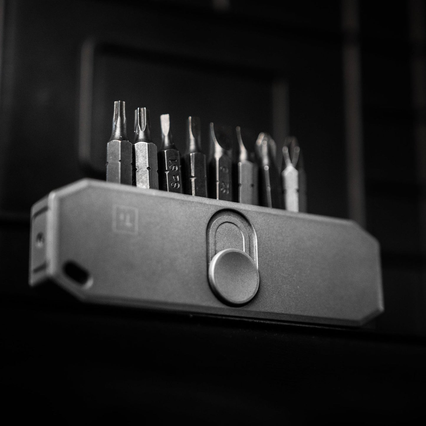 Bit Bar II Titanium EDC Screwdriver Tool With Pocket Clip - Veloce - The App For Watch Collectors