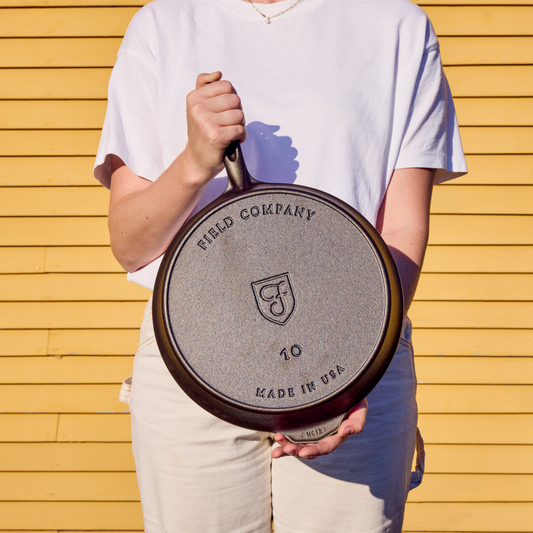 No.10 Cast Iron Skillet by Field Company