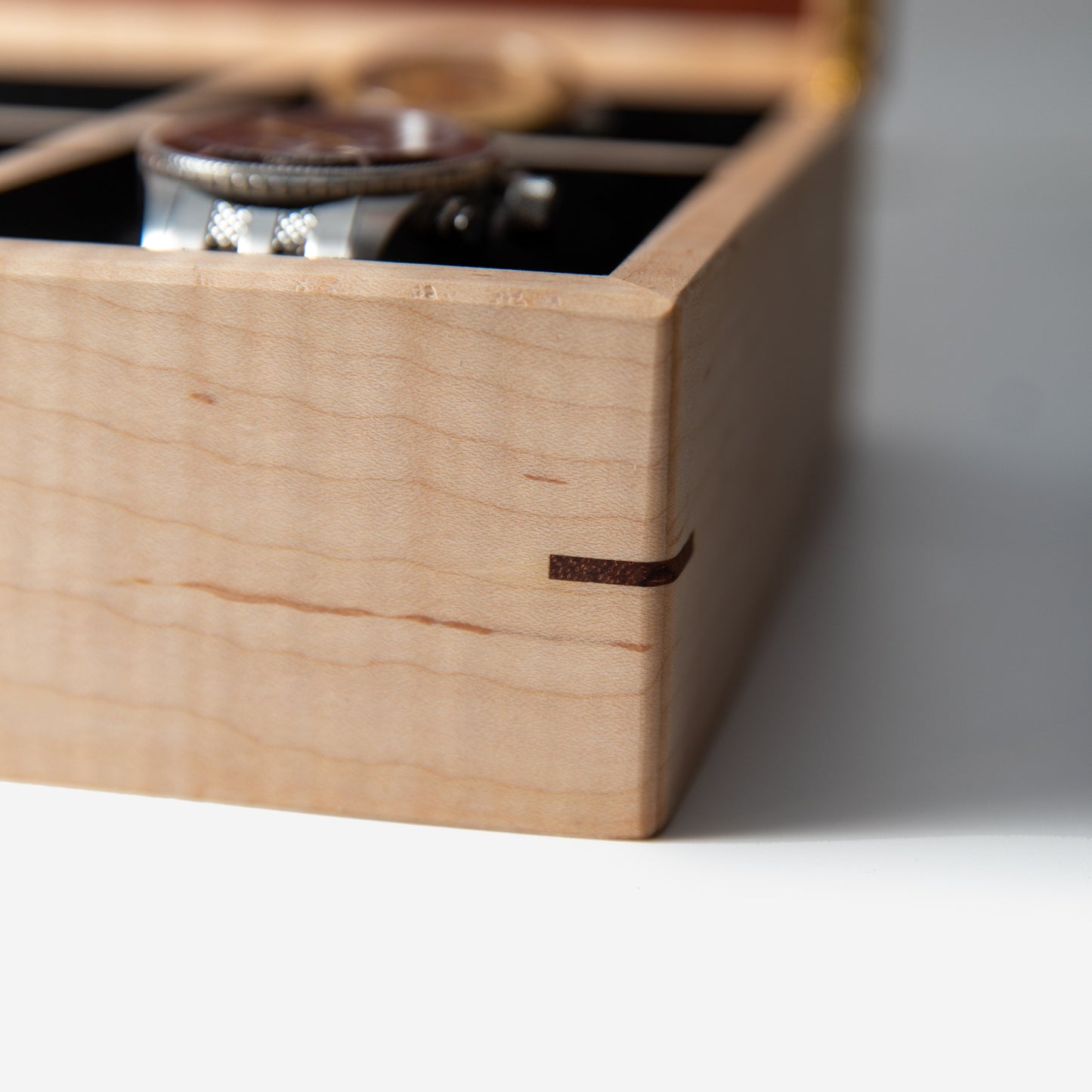 Watch Box - Curly Maple and Sapele Mahogany - 8 Watch Compartments