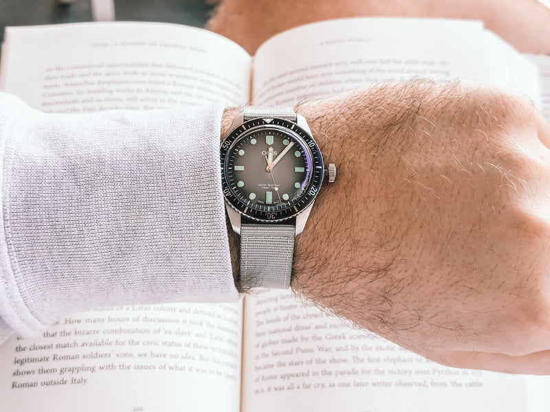 iPhone Watch Photography: The Ultimate Guide to Perfect Studio Shot