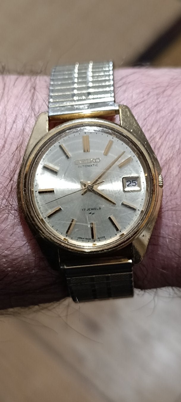 Seiko 7005-8030