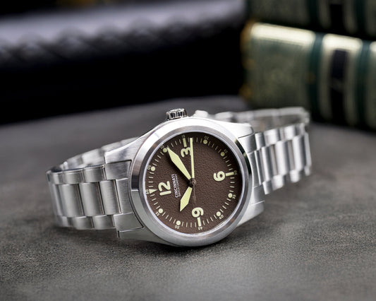 P-40 A-11 Brown Mechanical Pilot Watch